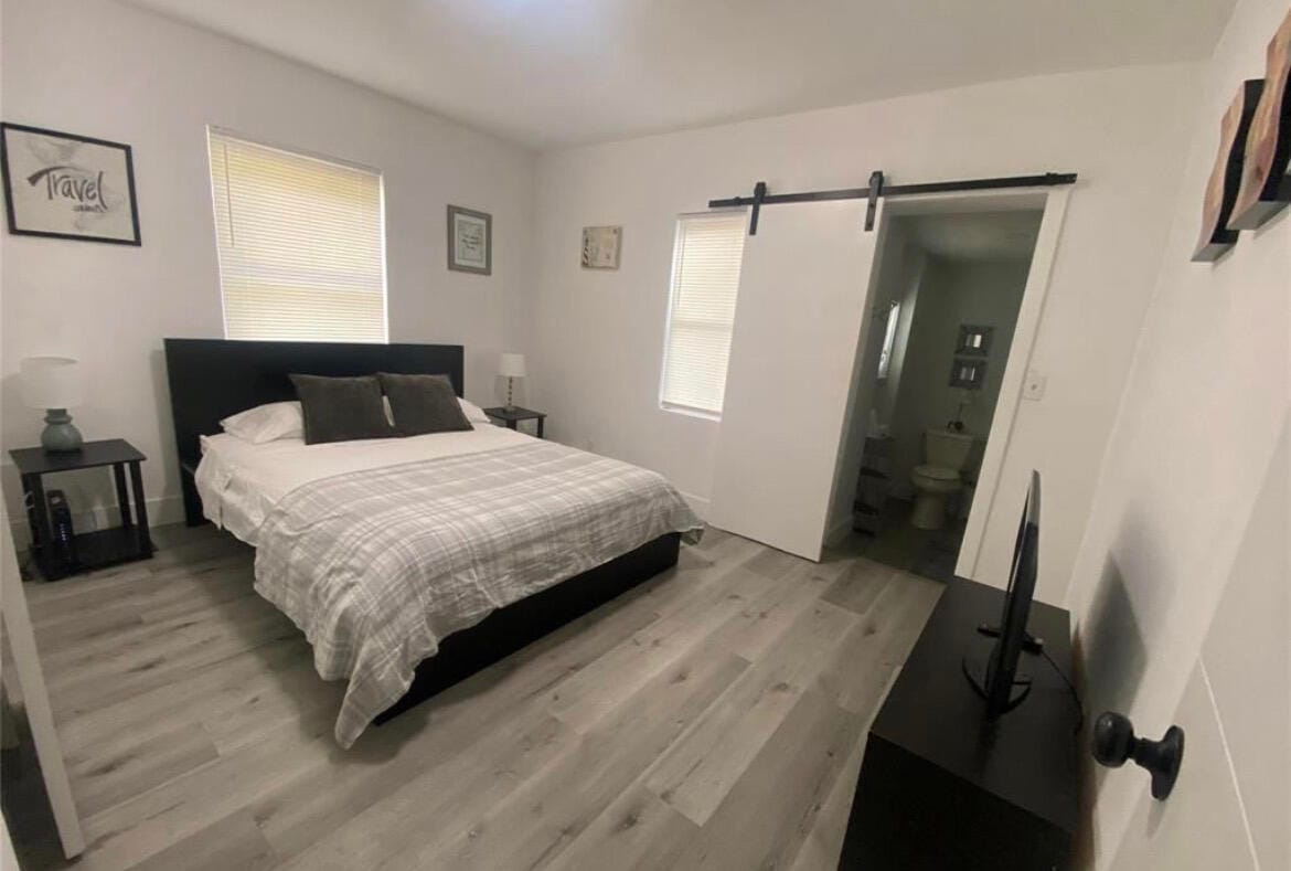 1044 NW 4TH Avenue, Fort Lauderdale, FL 33311 photo 8