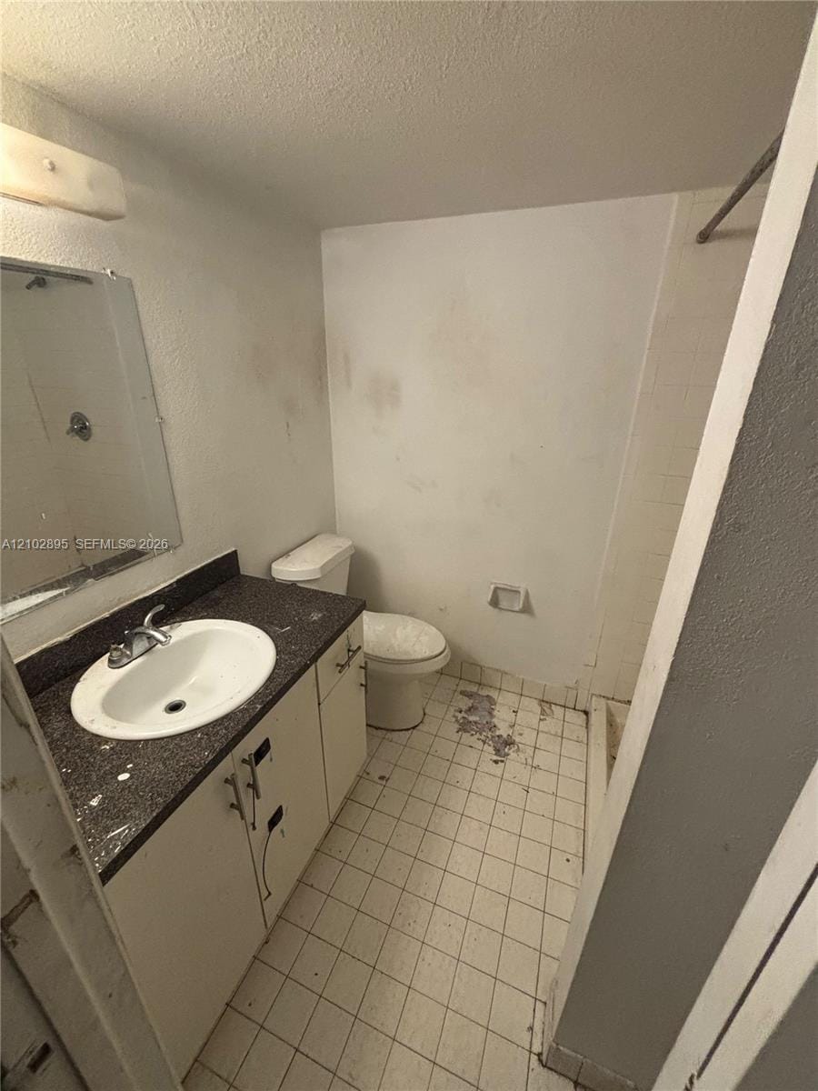 902 NE 209th Street 106-40, Miami, FL 33179 photo 16