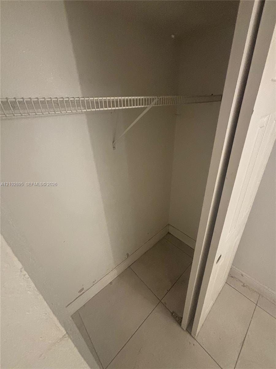 902 NE 209th Street 106-40, Miami, FL 33179 photo 19