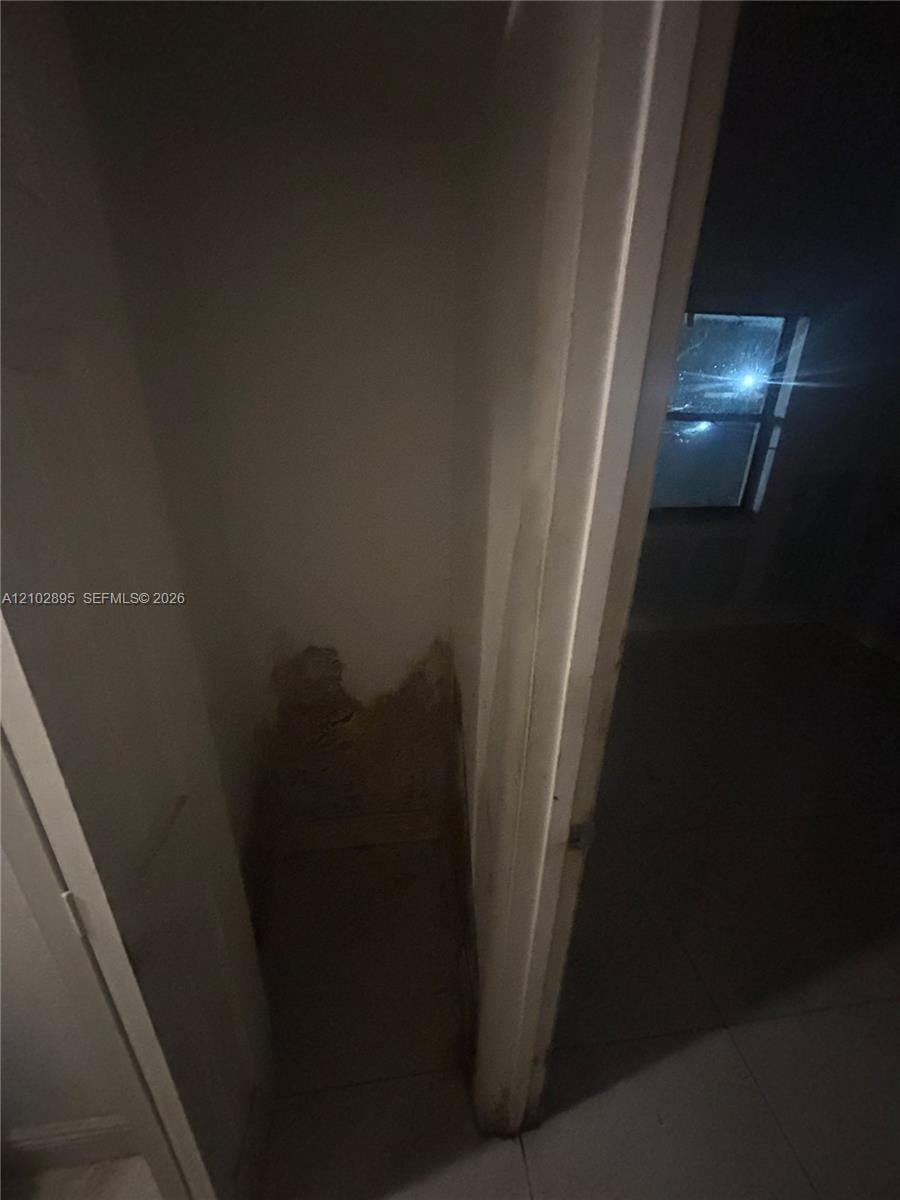 902 NE 209th Street 106-40 — photo 8