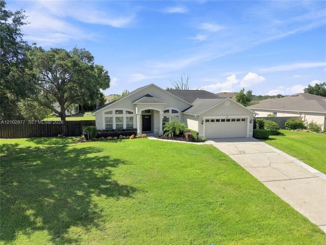 16140 Denham Court, Clermont, FL 34711