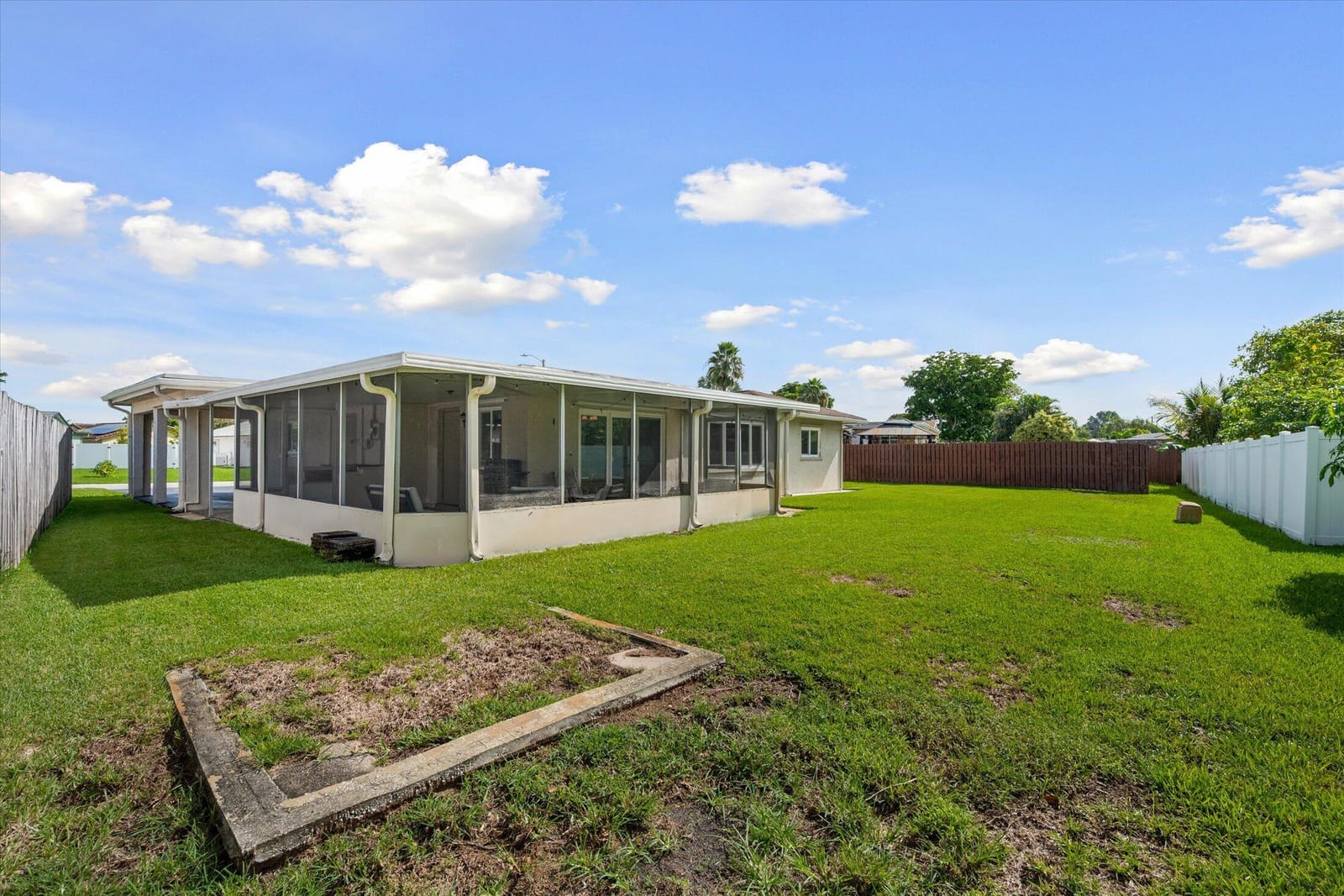 9704 NW 67TH Street, Tamarac, FL 33321 photo 3