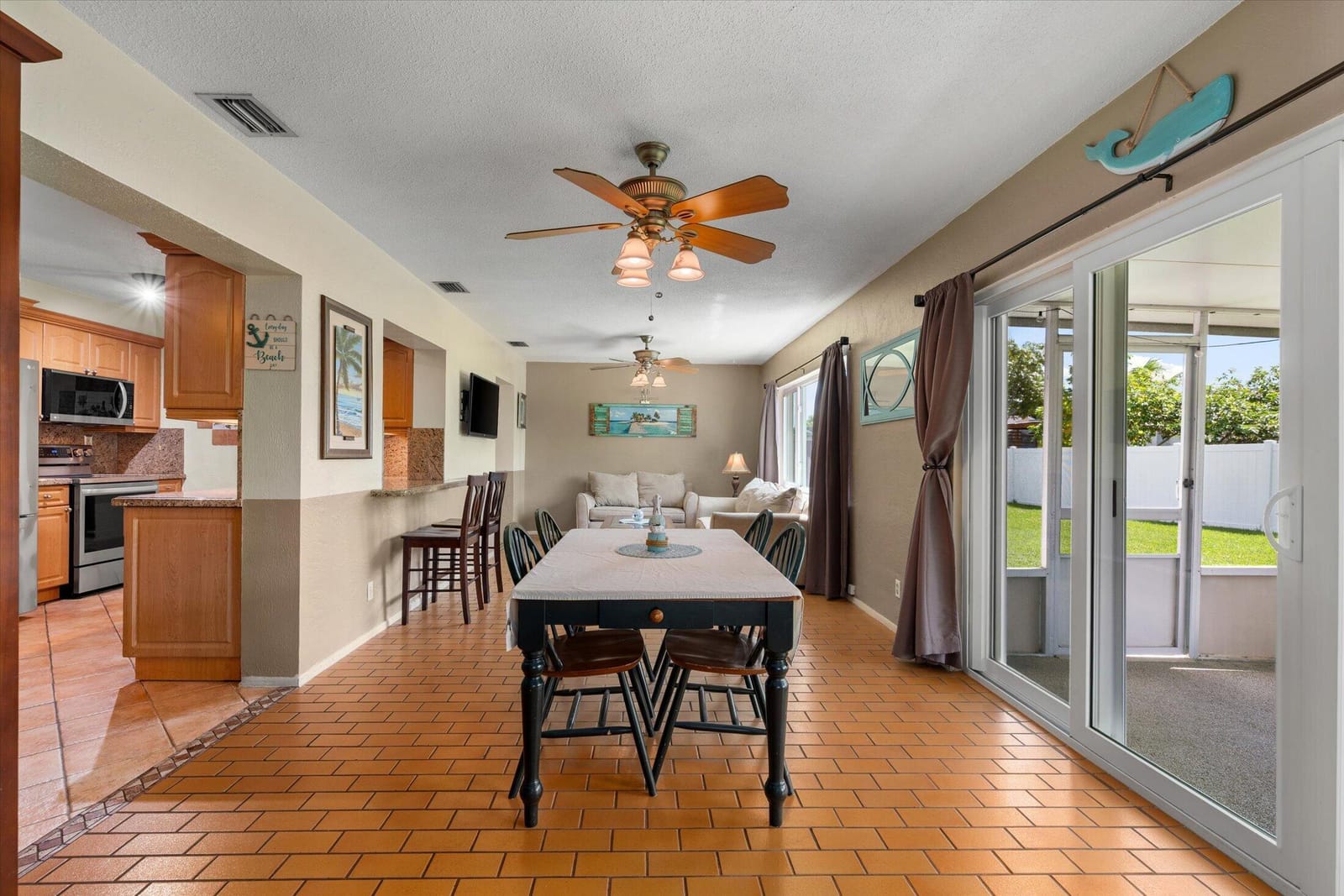 9704 NW 67TH Street, Tamarac, FL 33321 photo 6