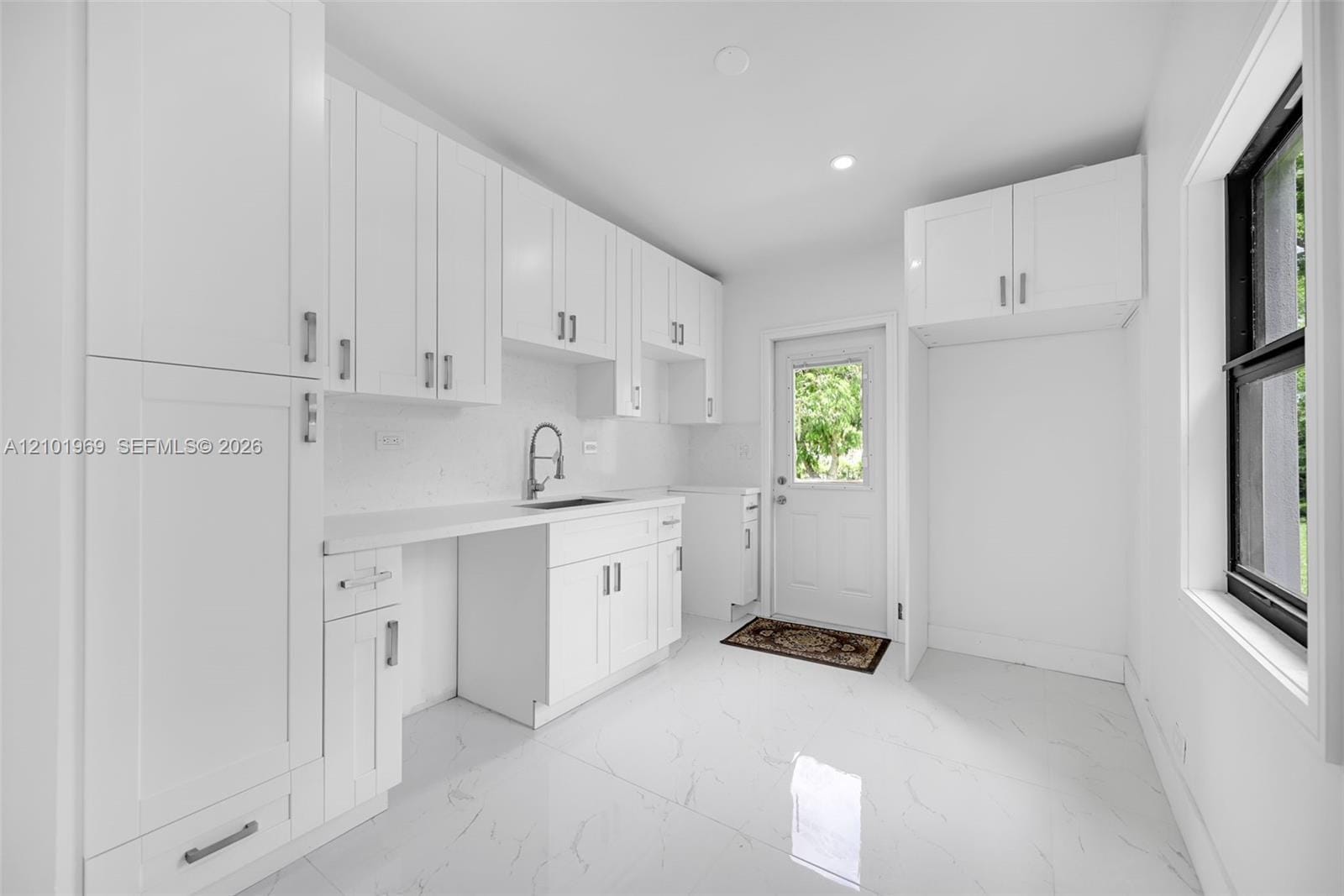 16410 NW 22nd Court — photo 6