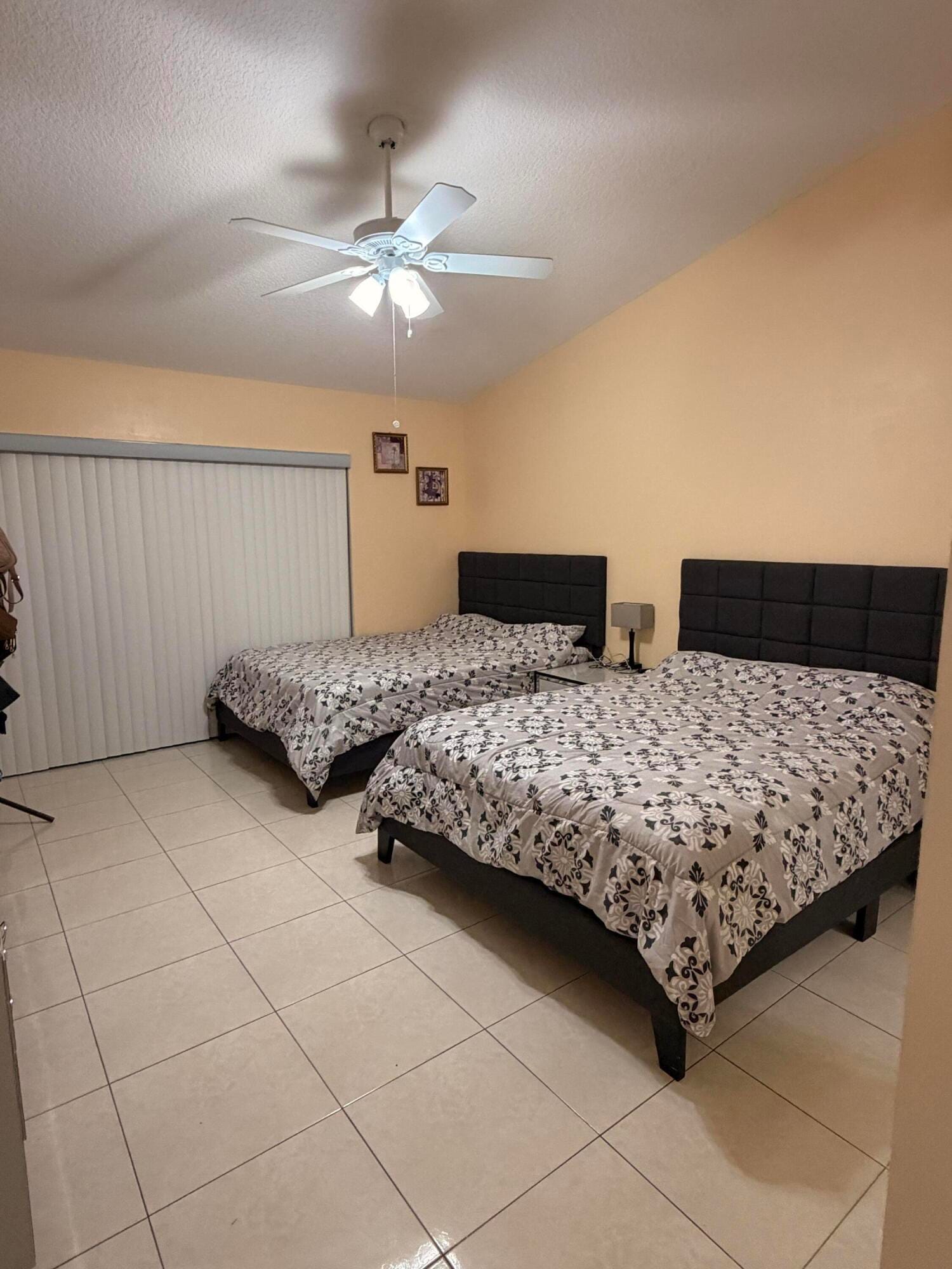 534 SPRINGDALE Circle 53-D, Palm Springs, FL 33461 photo 13