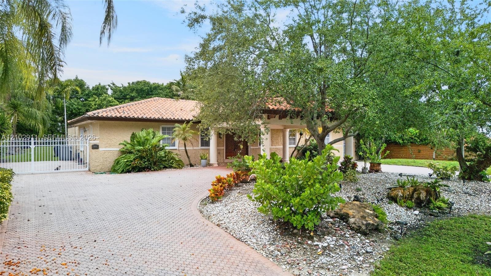 14640 Snapper Drive, Coral Gables, FL 33158 photo 3