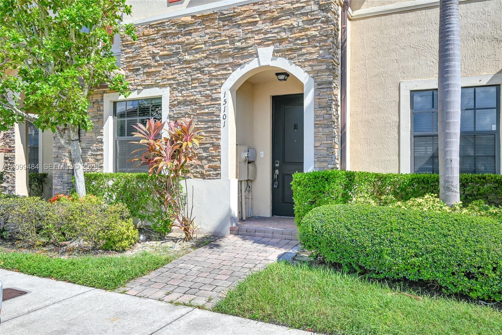 15101 SW 113 Terrace 15101 — photo 4