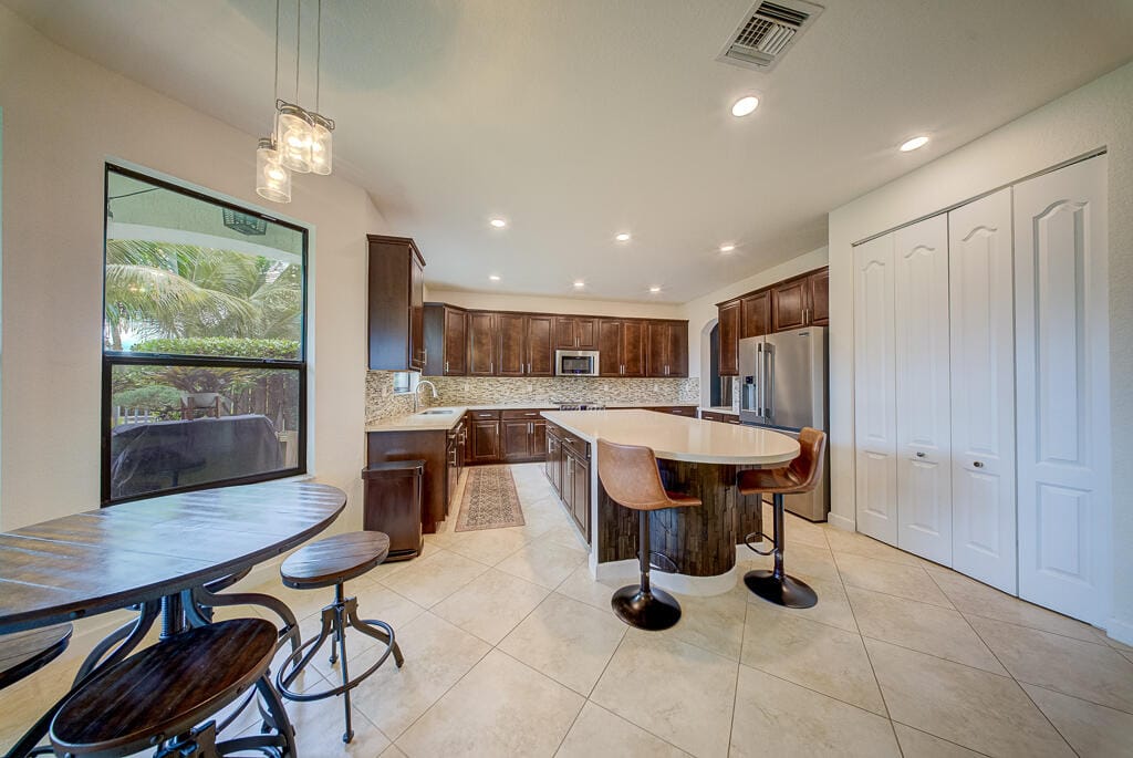 8832 Sea Chase Drive — photo 6