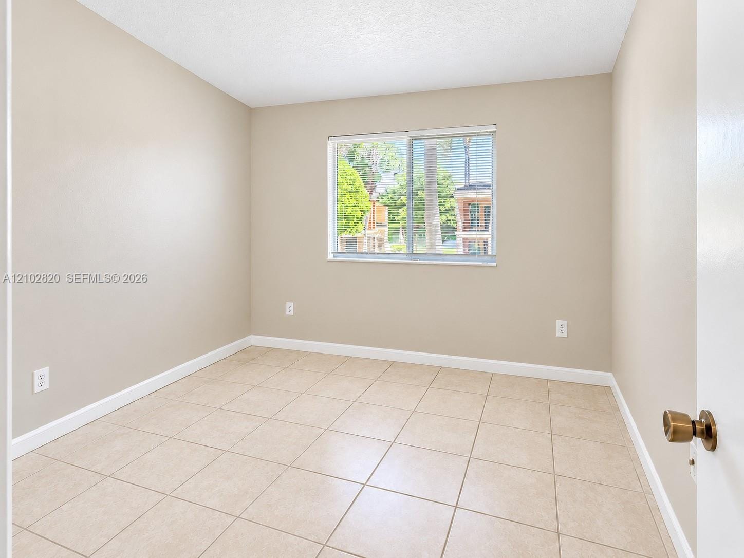 970 NE 34th Avenue 203 — photo 12
