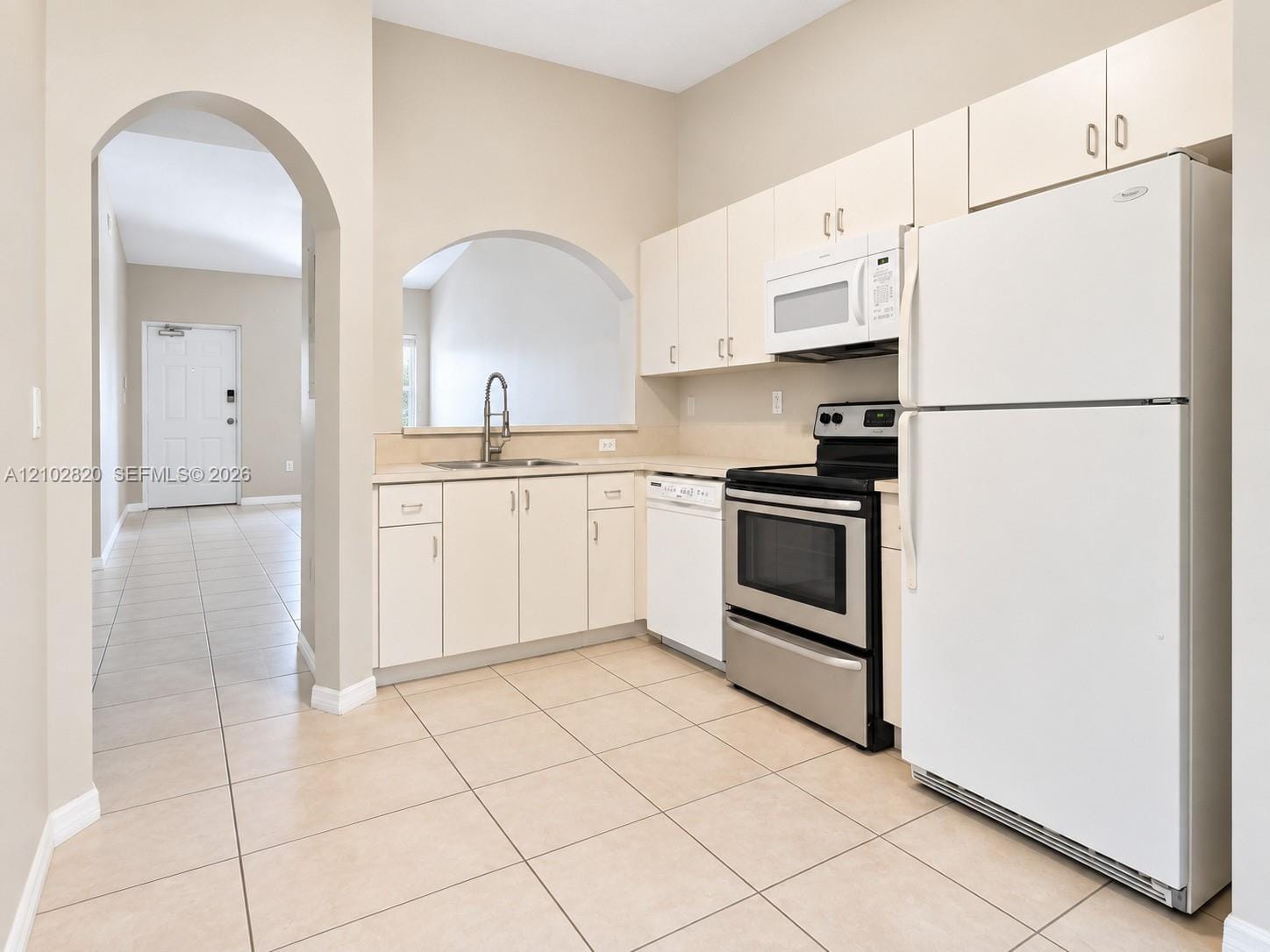970 NE 34th Avenue 203 — photo 4