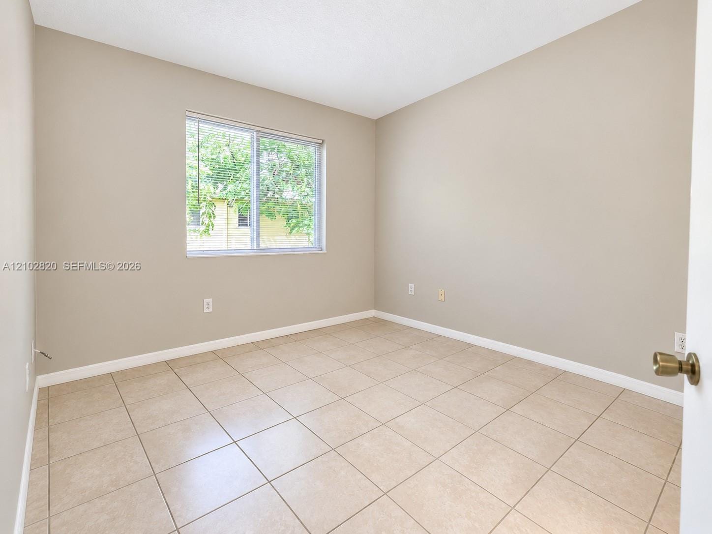 970 NE 34th Avenue 203 — photo 7