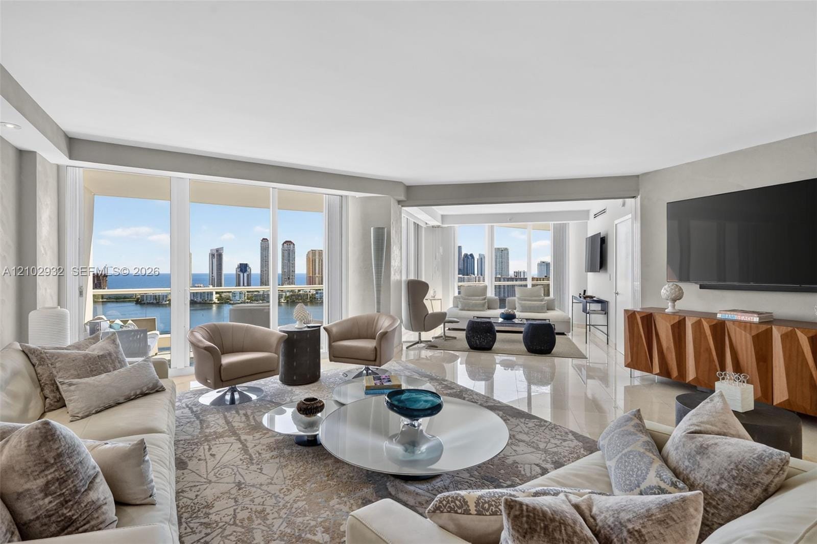 7000 Island Boulevard 2809, Aventura, FL 33160 photo 11
