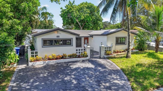 4001 N 66th Avenue, Hollywood, FL 33024