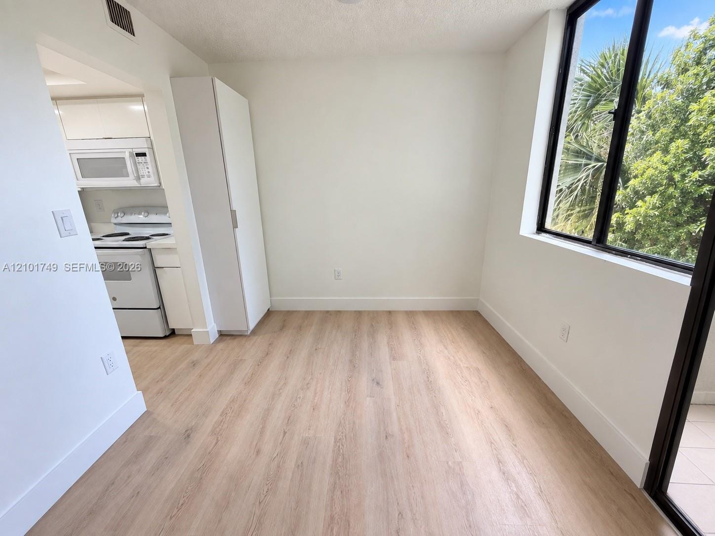 8365 SW 152nd Avenue C-314, Miami, FL 33193 photo 6