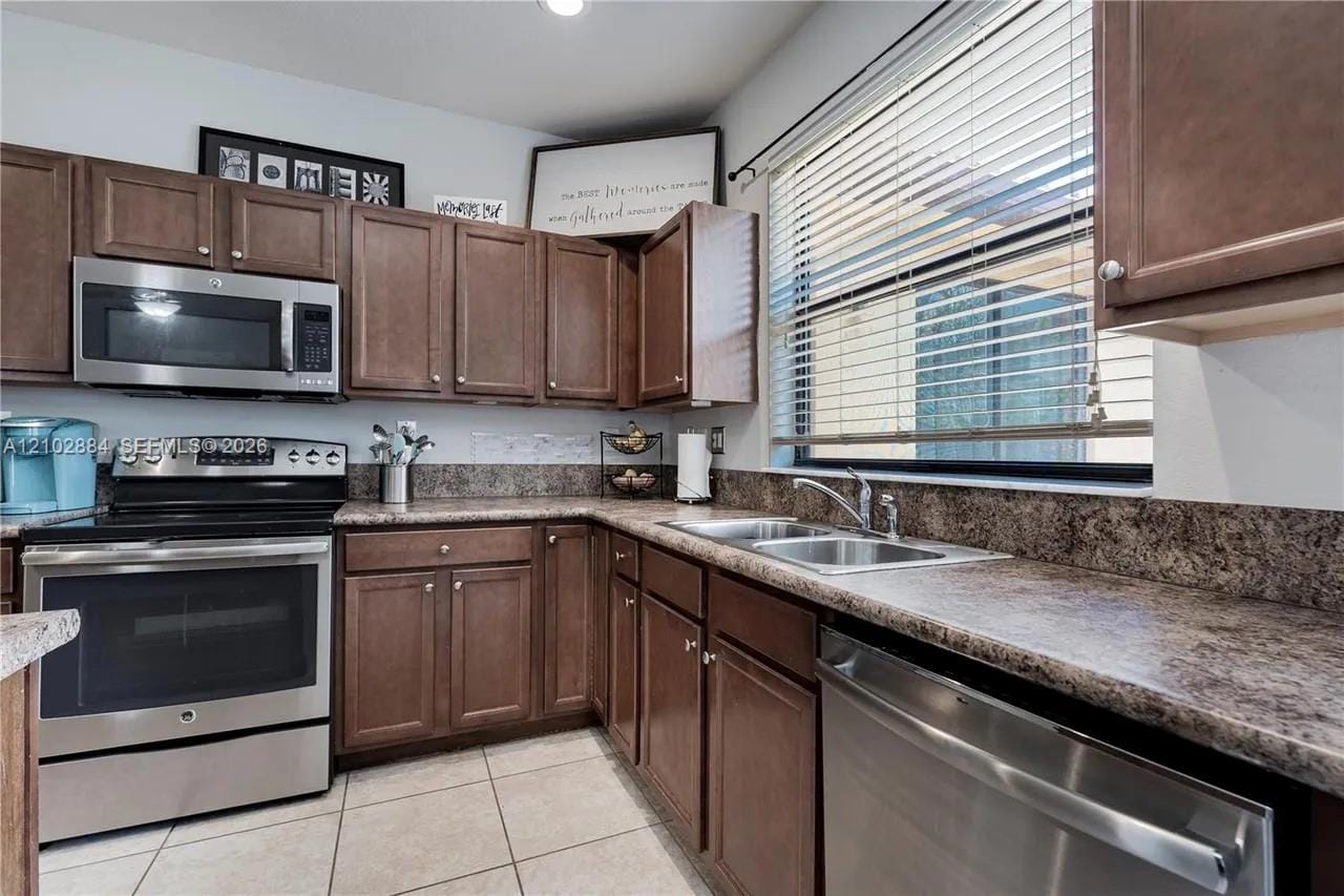 3653 SE 2nd Court, Homestead, FL 33033 photo 11