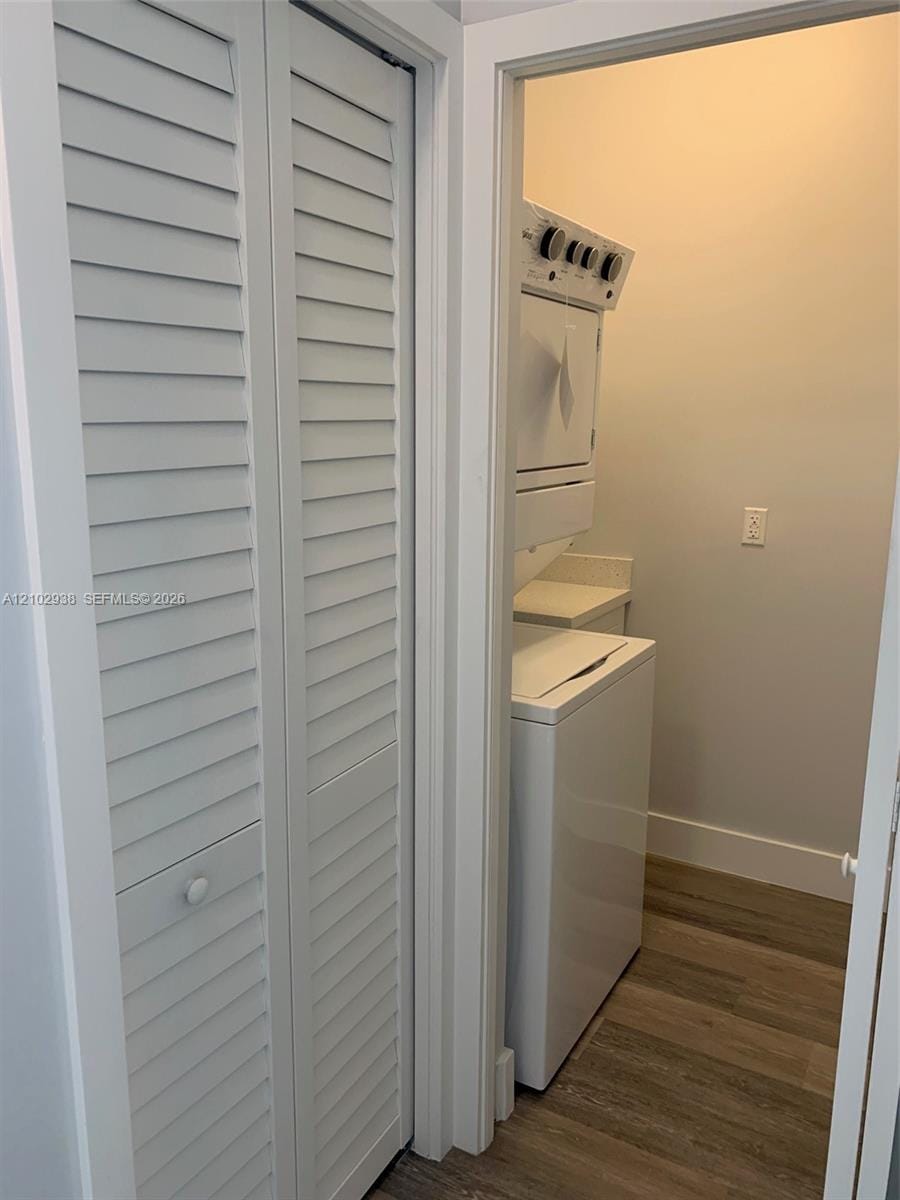 801 E 28th Street 801 — photo 10