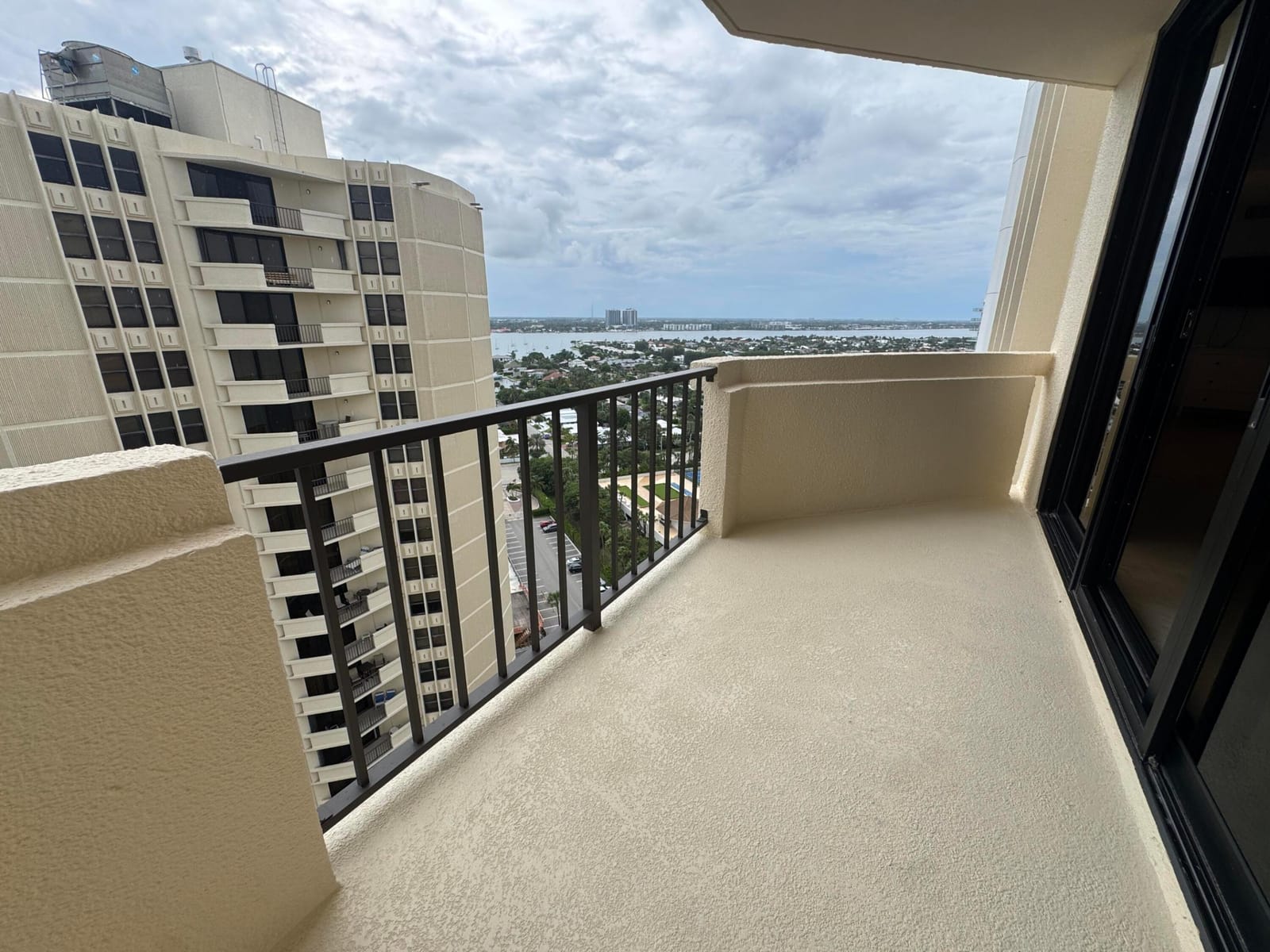 2800 N OCEAN Drive A-22B, Singer Island, FL 33404 photo 8