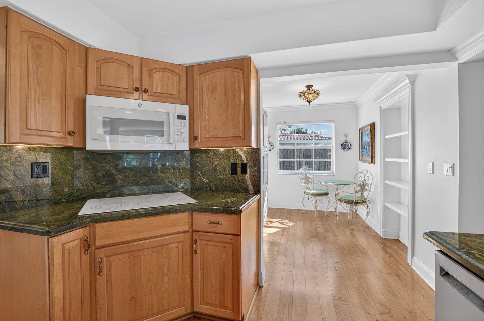 840 SW 2ND Street — photo 10