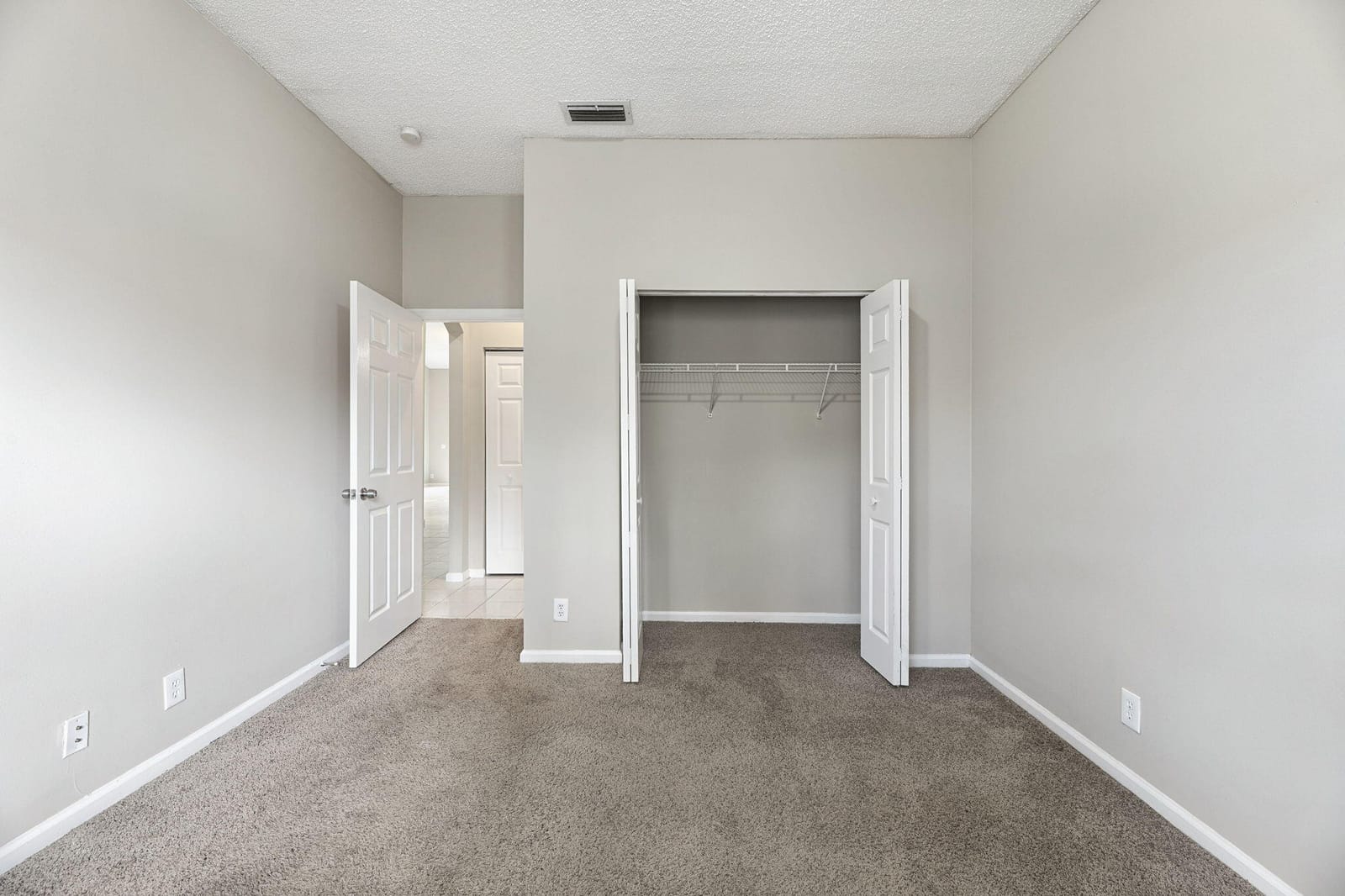 3069 LA MIRAGE Drive, Lauderhill, FL 33319 photo 19