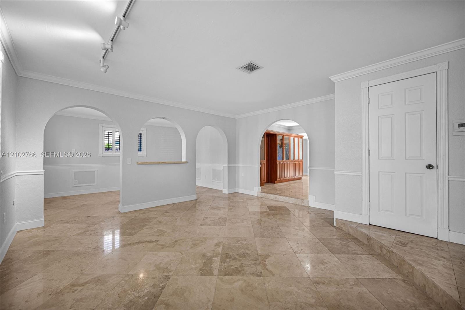 5845 SW 94th Place — photo 7