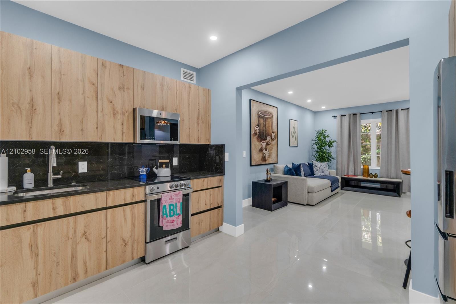 1569 Euclid Avenue 7, Miami Beach, FL 33139 photo 11