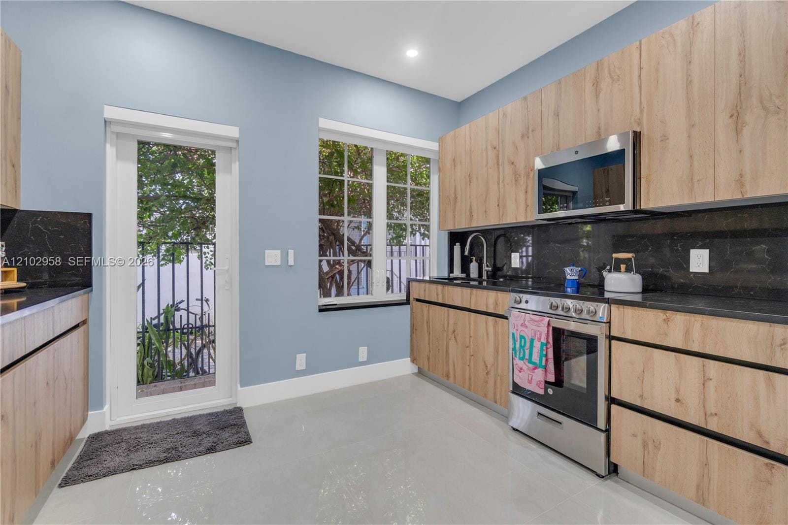 1569 Euclid Avenue 7, Miami Beach, FL 33139 photo 7