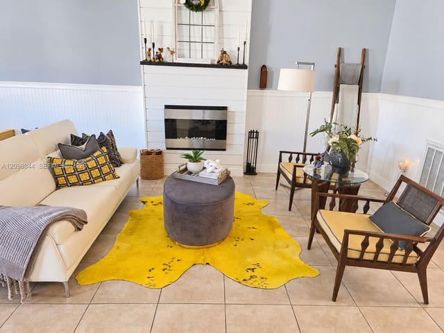 9750 SW Lindale Trace Boulevard, Port St. Lucie, FL 34987