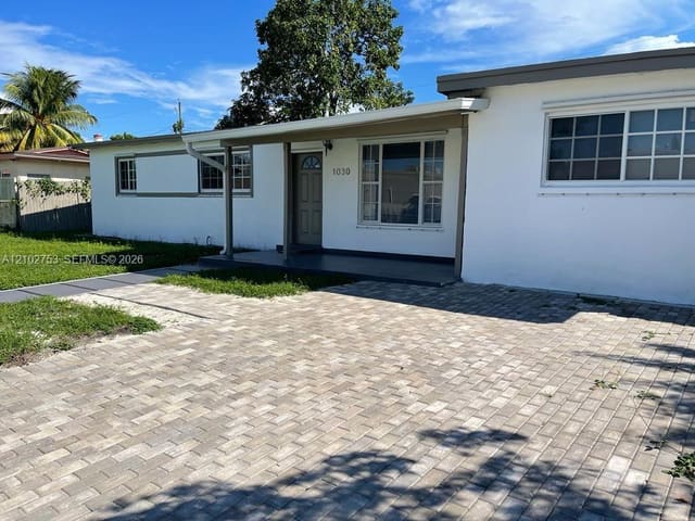 1030 NE 214th Street 0, Miami, FL 33179