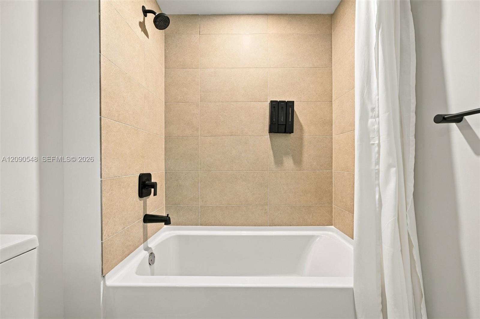 225 N Miami Avenue 3105 — photo 11