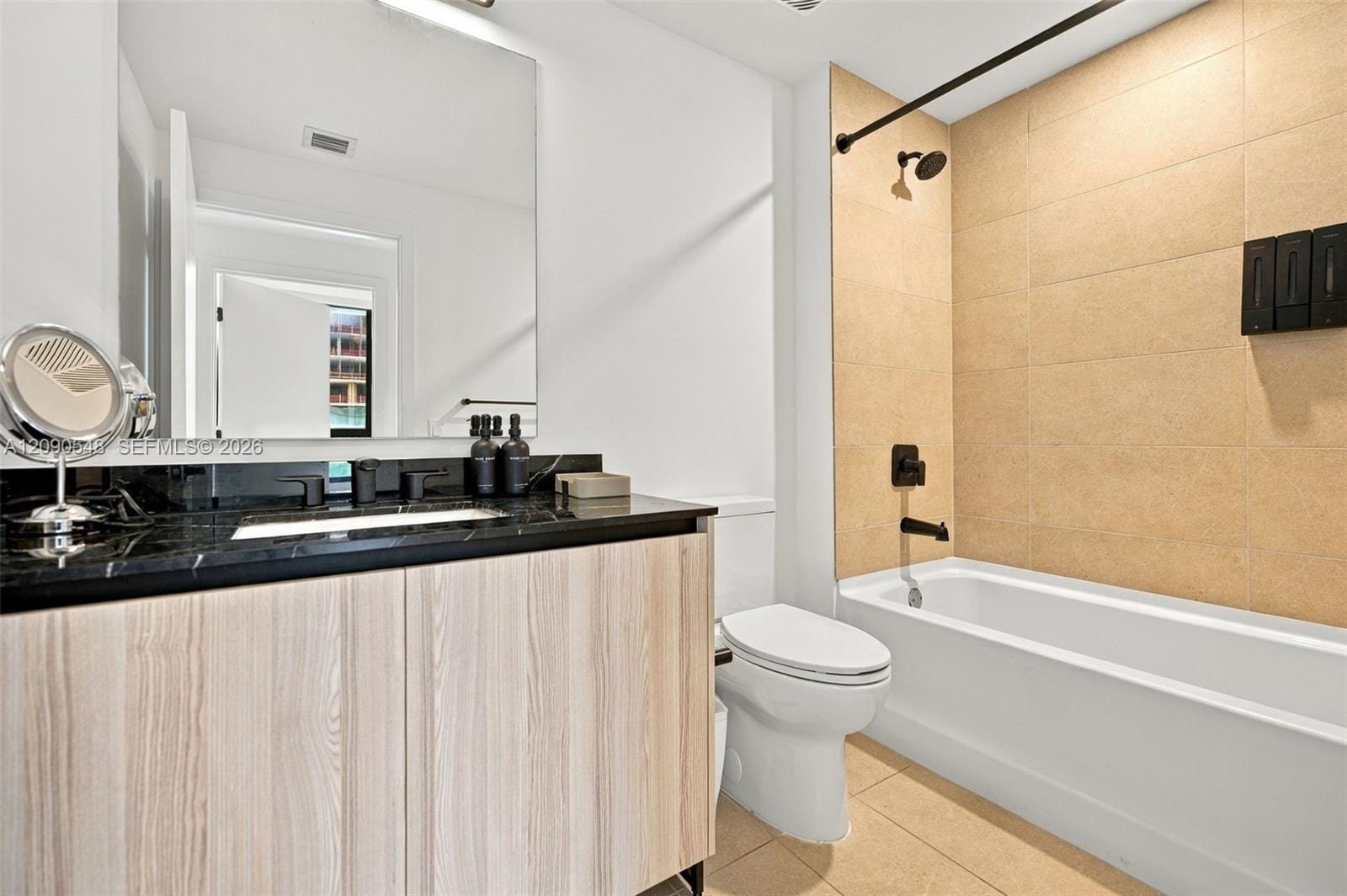 225 N Miami Avenue 3105 — photo 12
