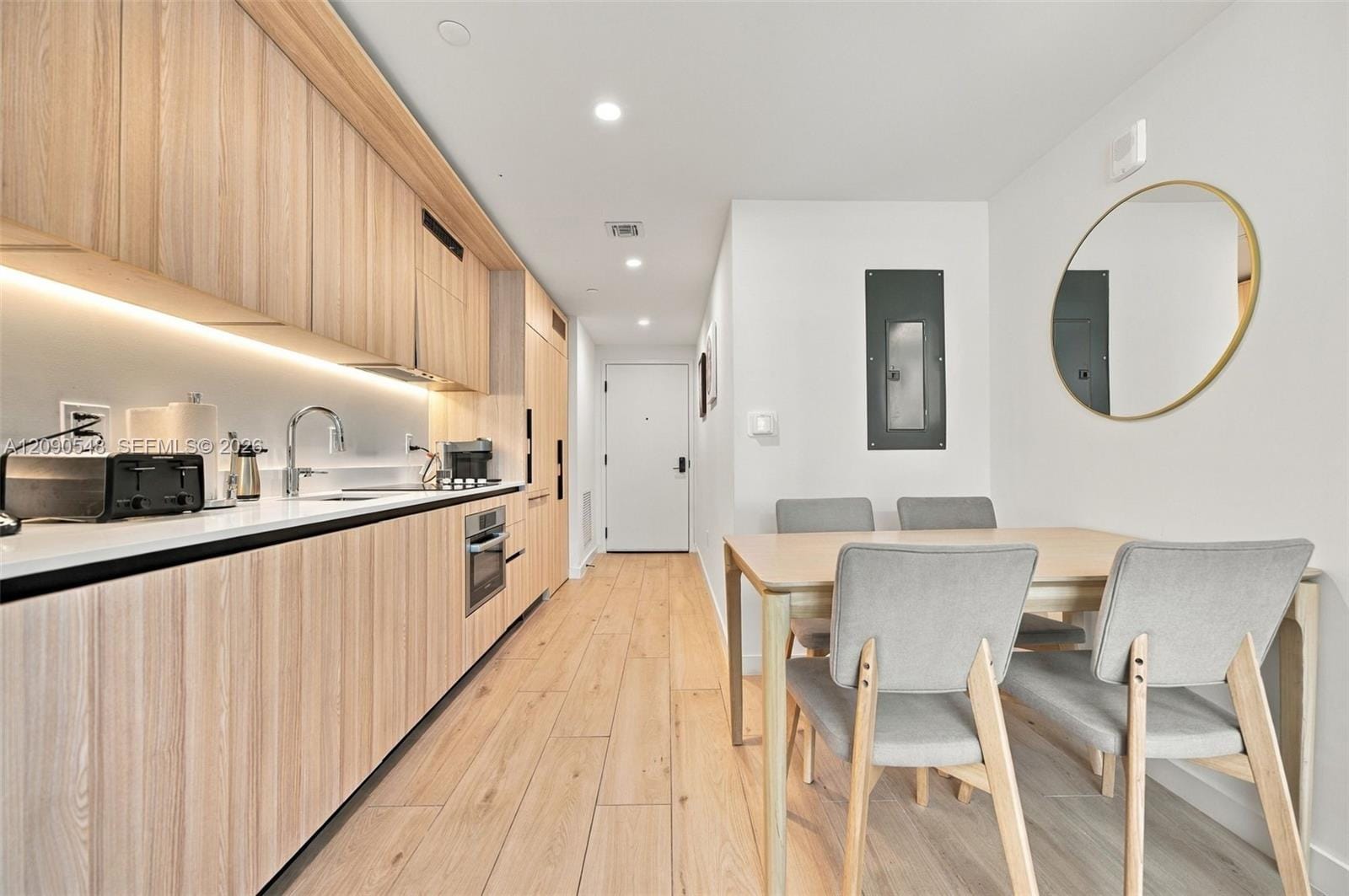 225 N Miami Avenue 3105 — photo 8