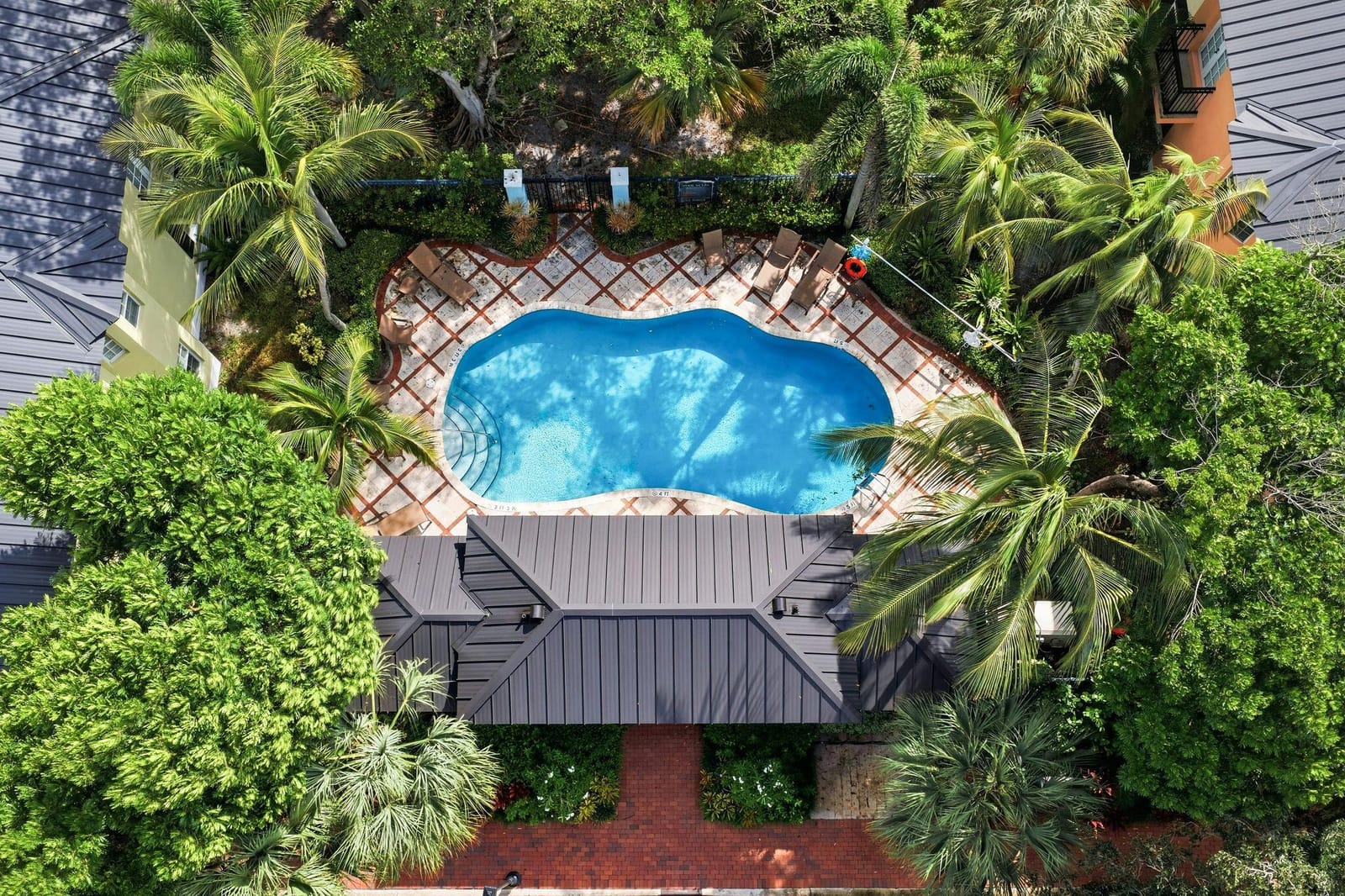 1009 W Heritage Club Circle, Delray Beach, FL 33483 photo 5