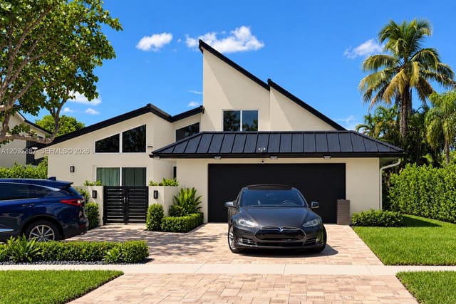 641 Mockingbird Lane, Plantation, FL 33324