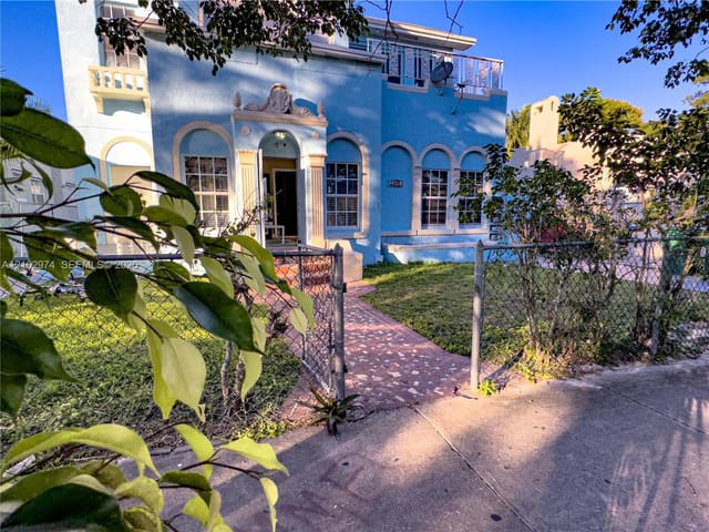 1845 SW 11th Street 2, Miami, FL 33135