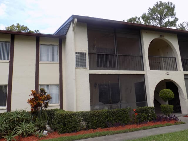 3541 LONG PINE Court A-2, Greenacres, FL 33463