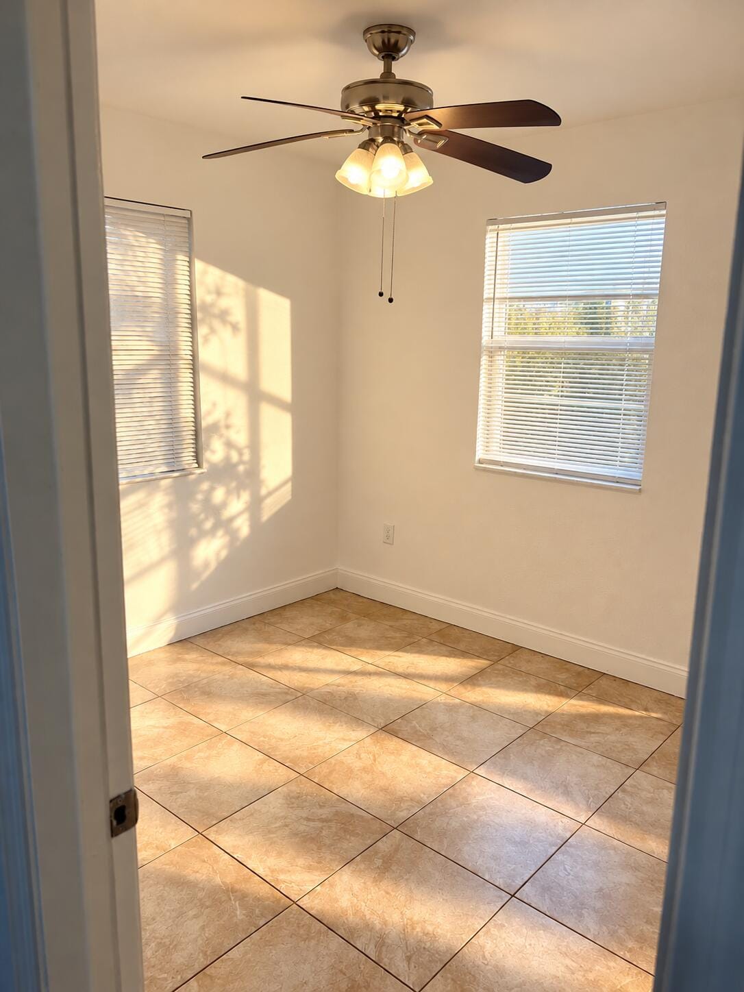 5260 NE 16TH Avenue, Pompano Beach, FL 33064 photo 7