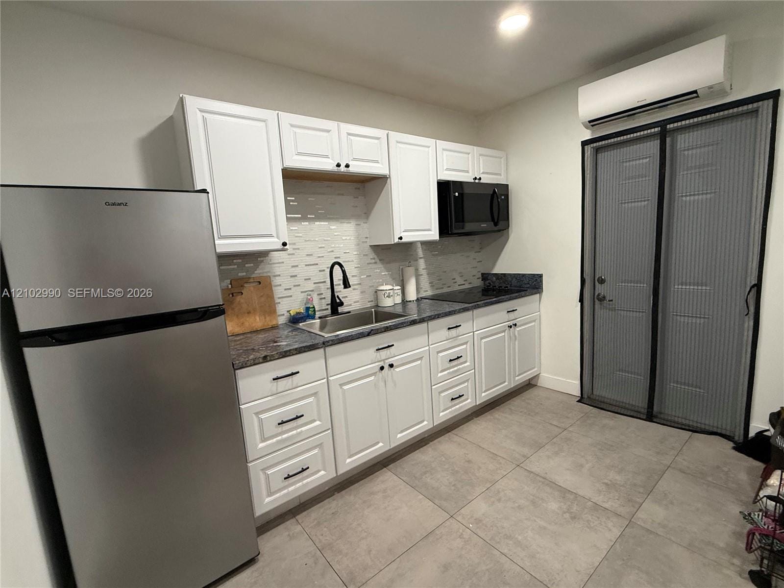 1701 SW Commargo Street B, Port St. Lucie, FL 34987