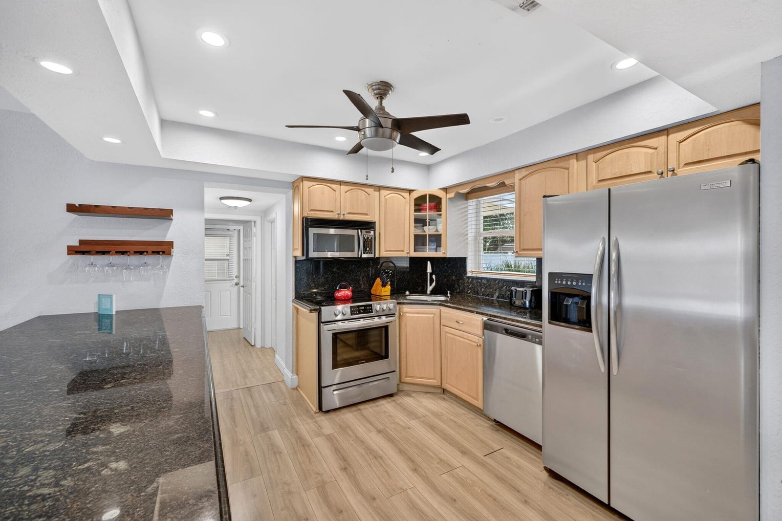 391 SE 6TH Court — photo 9