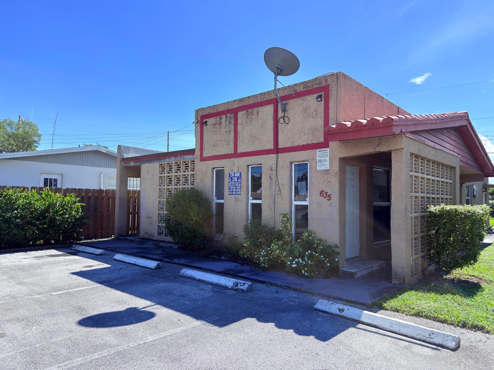 635 NW 22ND Road, Fort Lauderdale, FL 33311 photo 1