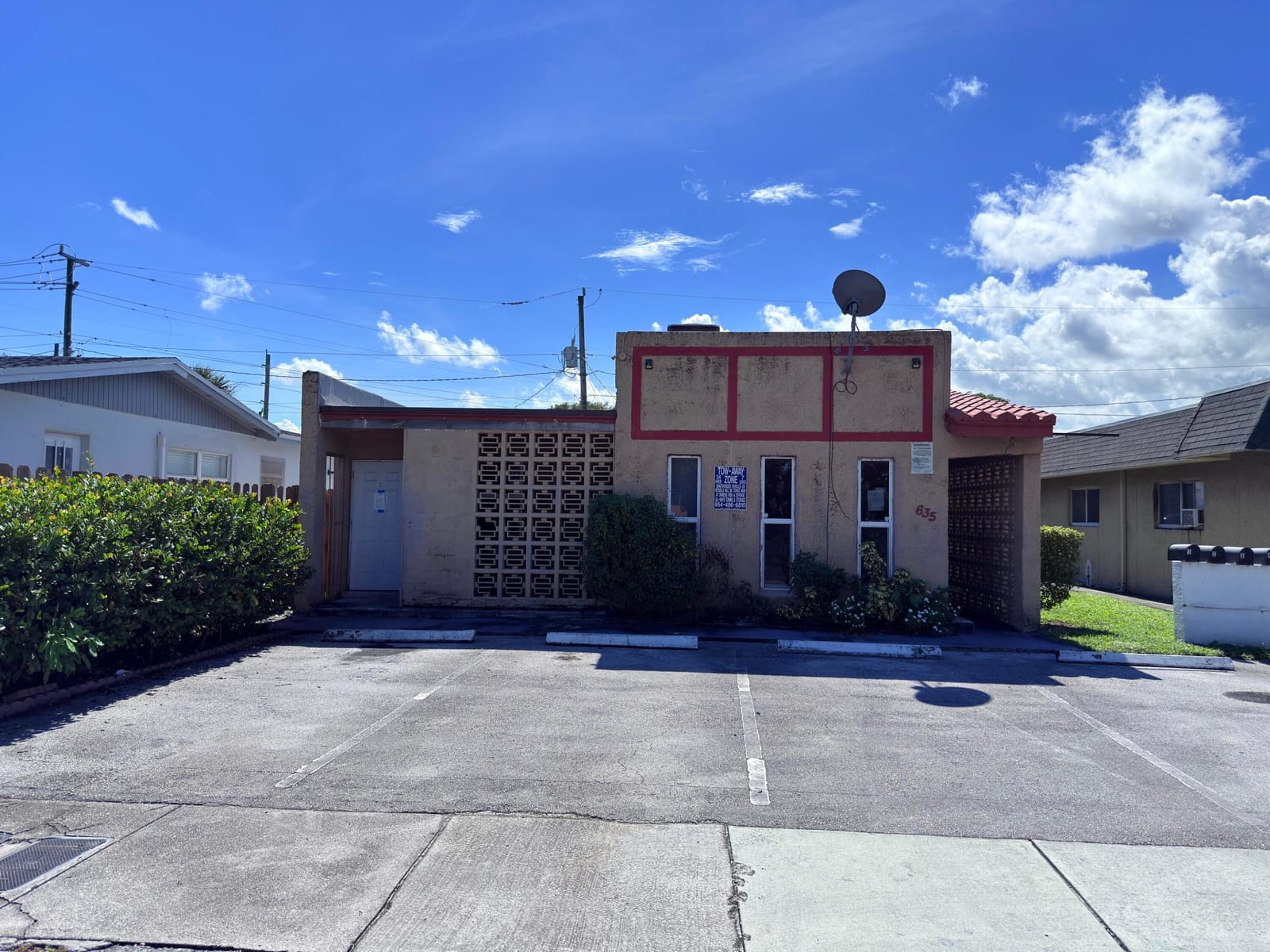 635 NW 22ND Road, Fort Lauderdale, FL 33311 photo 2