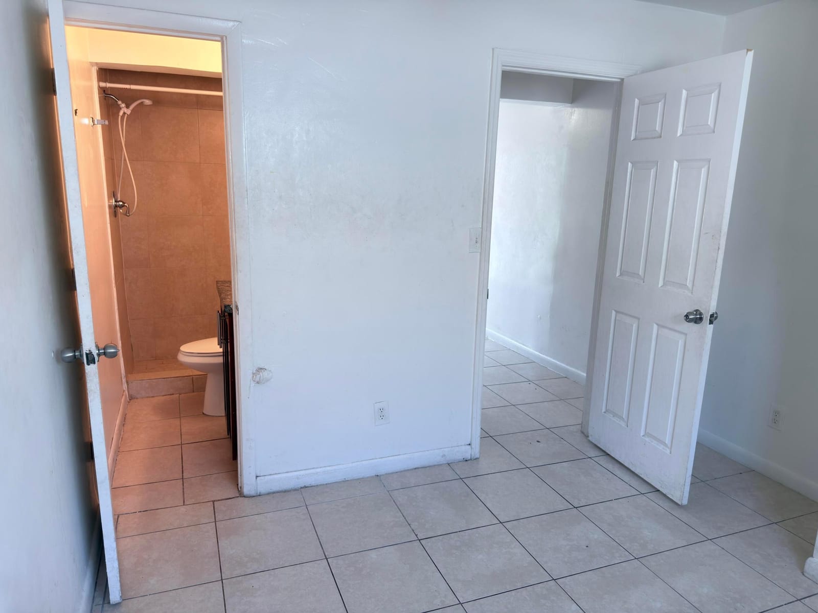 635 NW 22ND Road, Fort Lauderdale, FL 33311 photo 16