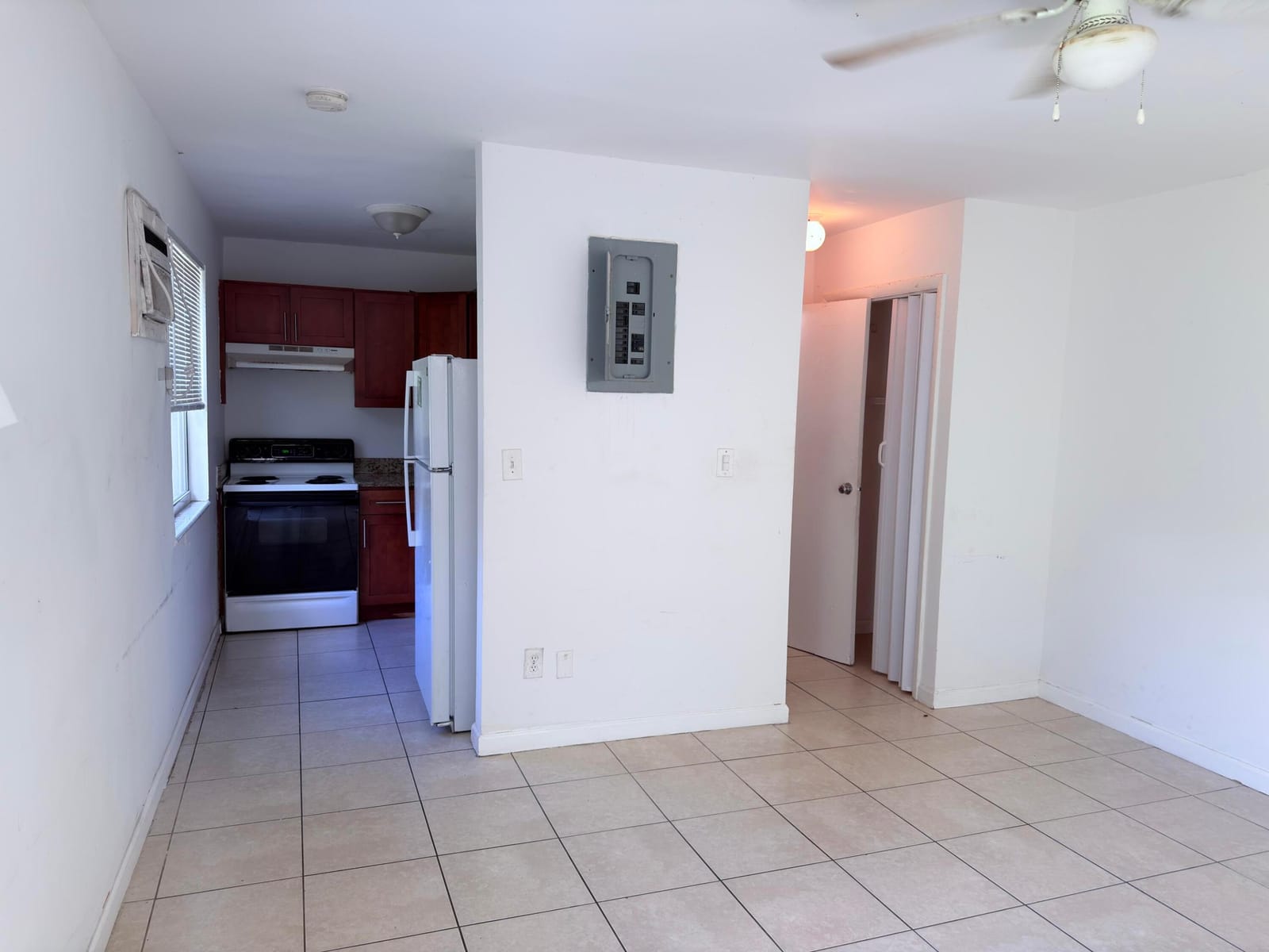 635 NW 22ND Road, Fort Lauderdale, FL 33311 photo 18