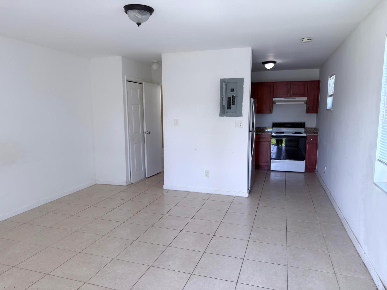 635 NW 22ND Road, Fort Lauderdale, FL 33311 photo 22