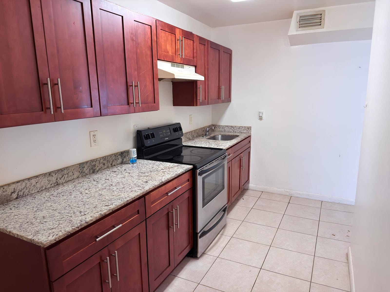 635 NW 22ND Road, Fort Lauderdale, FL 33311 photo 5