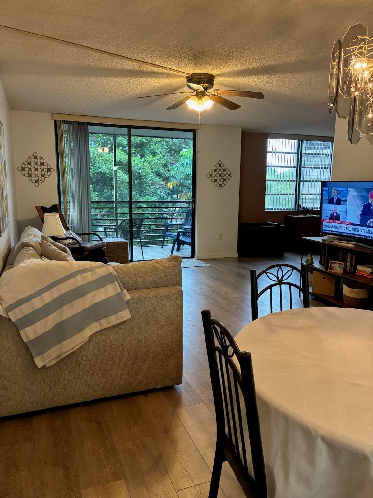 1000 COLONY POINT Circle 404, Pembroke Pines, FL 33026 photo 6