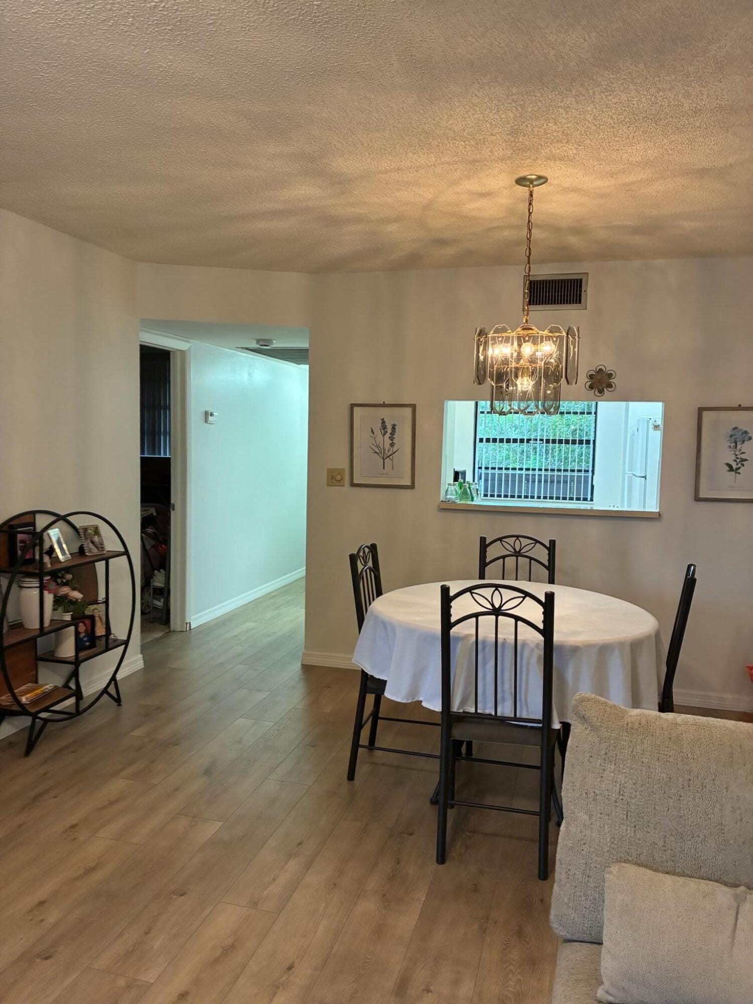 1000 COLONY POINT Circle 404, Pembroke Pines, FL 33026