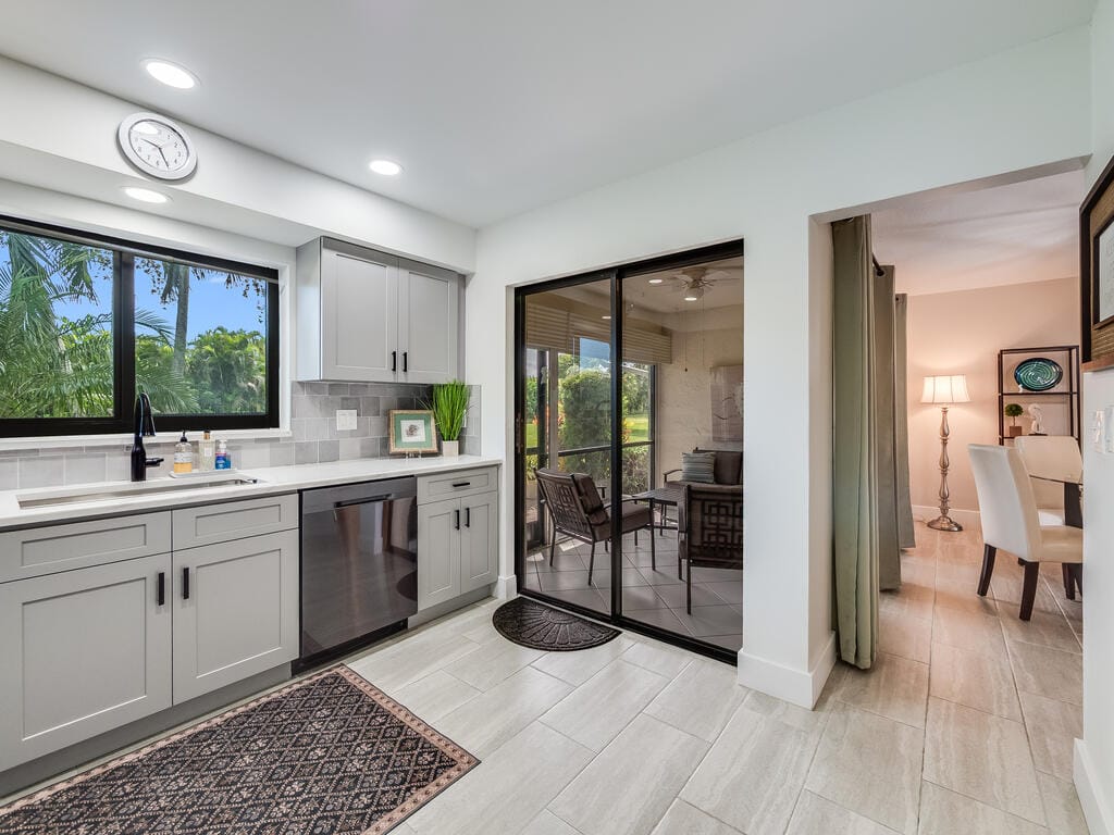 4240 Mango Tree Court B — photo 12