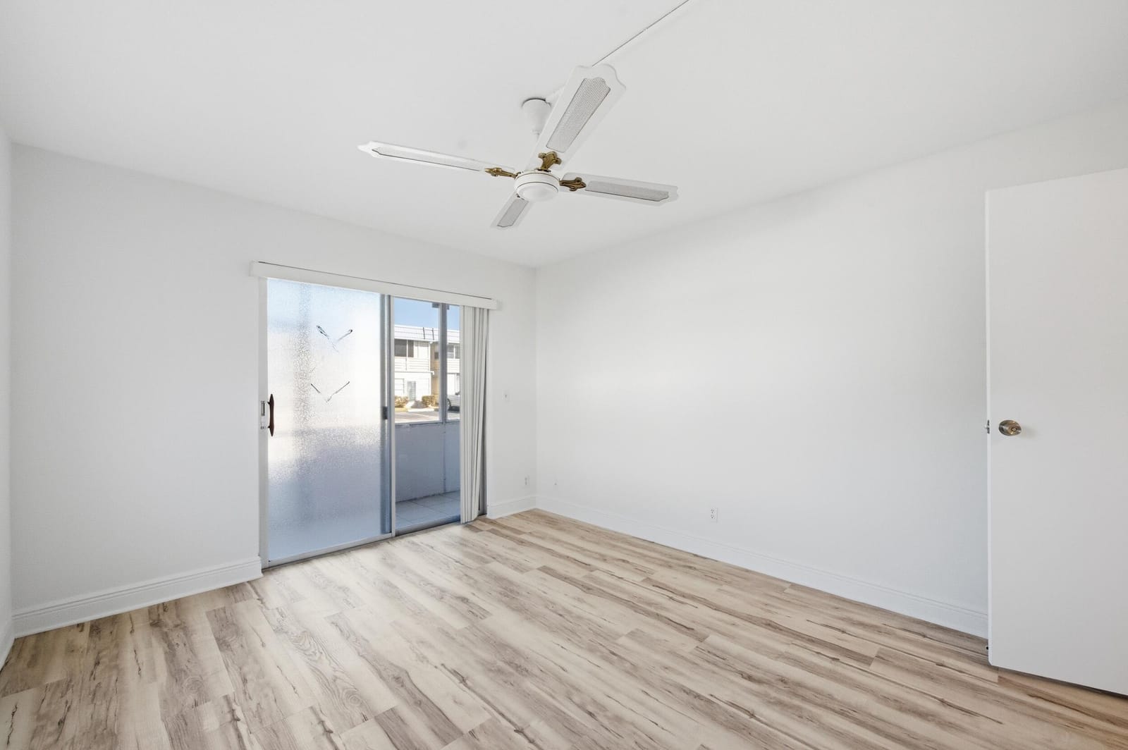 452 Brittany J, Delray Beach, FL 33446 photo 15
