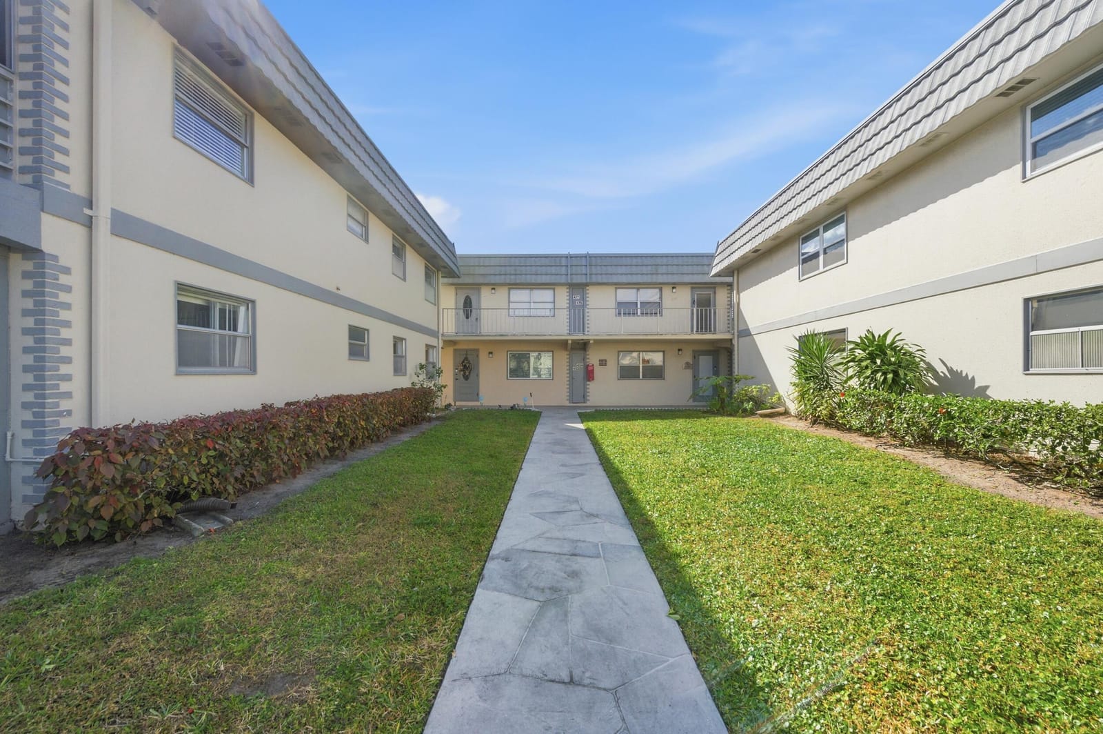 452 Brittany J, Delray Beach, FL 33446 photo 23