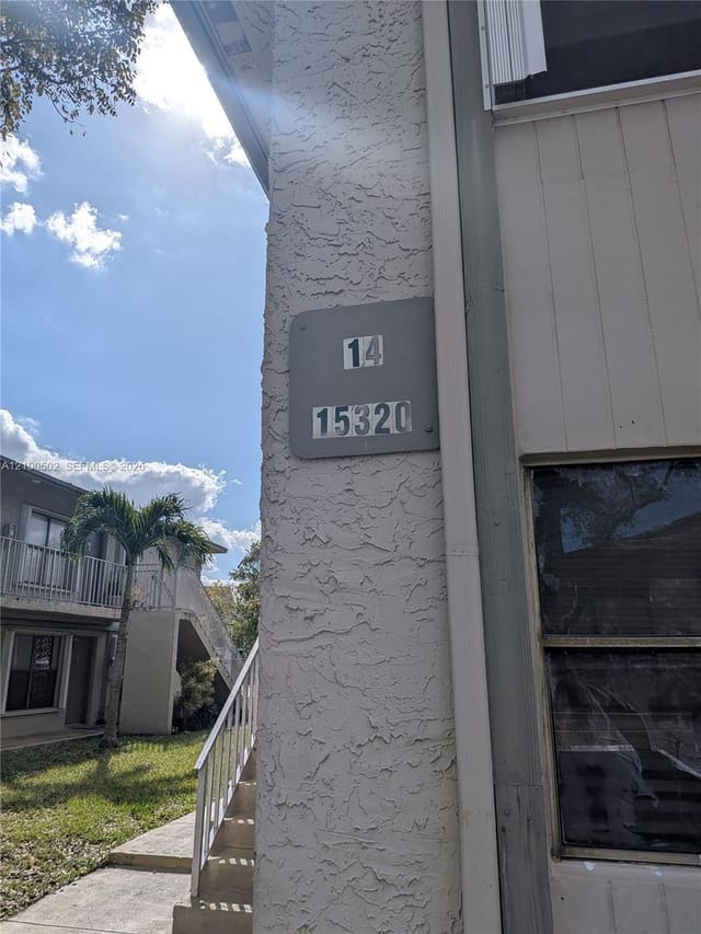 15320 SW 72 Street 14-14, Miami, FL 33193
